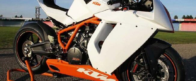 KTM RC8 R als Rennstreckenmotorrad