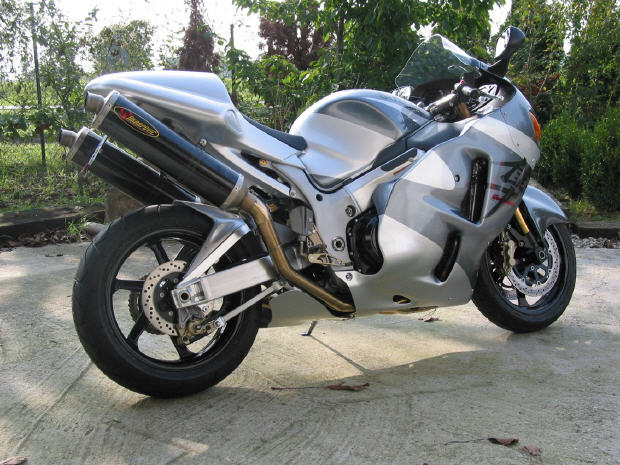 suzuki_hayabusa_motorrad_tuning_auspuffanlage_3